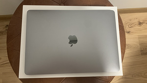 MacBook Pro M1, 256 GB (4 foto / 6)