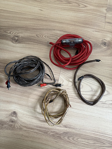 Subwoofer + võimendi Magnat (5 foto / 5)