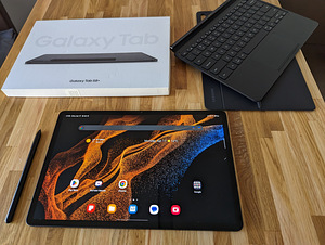 Samsung Galaxy Tab S8+ (1 foto / 4)