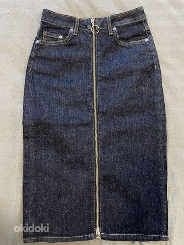 Совершенно новая джинсовая юбка миди из эластичного денима (фото #2)