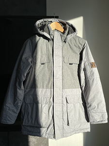 Зимняя куртка для мальчиков Размер 146/152
