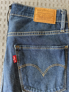 Uueväärsed teksad Levis 721 Premium (3 foto / 7)