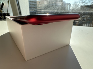 iPhone 11 punane -128gb (3 foto / 5)
