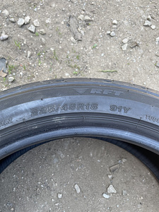 Bridgestone potenza s001 rft 225/45r18 255/40r18 (3 foto / 10)