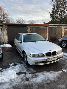 BMW 525d (2 фото из 5)