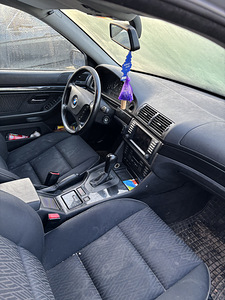 BMW 525d (5 фото из 5)