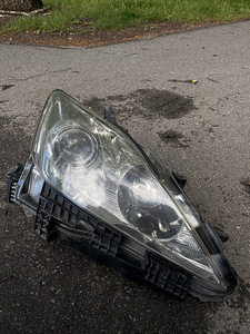 Headlight Lexus is 2005-2012 (3 foto / 5)