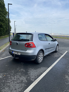 Volkswagen Golf V 2.0SDI (6 foto / 11)