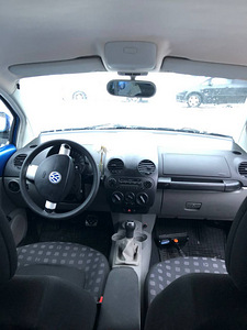 VOLKSWAGEN NEW BEETLE (7 foto / 12)