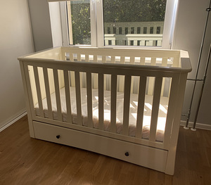 Детская кровать Mothercare 2 in 1 (1 foto / 2)