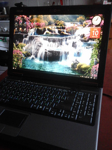 Sülearvuti Asus töötab Core2 duo T8300/120GB SSD/Radeon HD3400 (1 foto / 6)