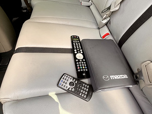 Продается Mazda CX-7 2008 (8 фото из 13)