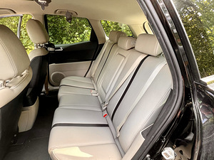 Продается Mazda CX-7 2008 (10 фото из 13)