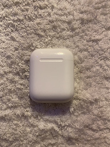 AirPods (2nd Generation) (3 foto / 3)