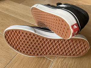 Vans tennised, s 39 (2 foto / 3)