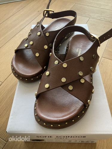 Sofie Schnoor nahast sandaalid, s 33