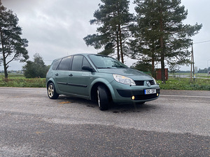 Renault Grand Scenic 1.6 82kW (2 foto / 4)