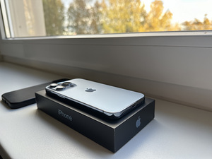 iPhone 13 Pro 128 ГБ (2 фото из 3)