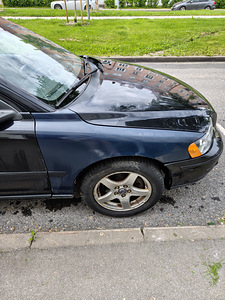 Volvo v70 (7 foto / 10)