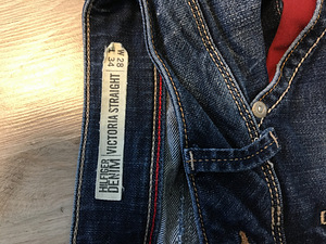 Teksad 👖 Hilfiger Denim 28/34 (4 foto / 9)