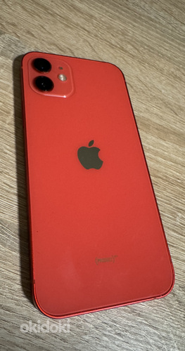 iPhone 12 красный (фото #5)