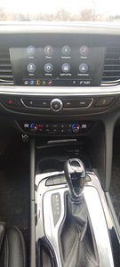 Opel Insignia Grand sport (10 фото из 13)