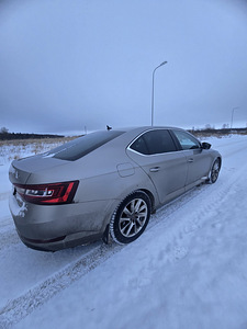 Продам Skoda superb 2015 года. (5 фото из 7)