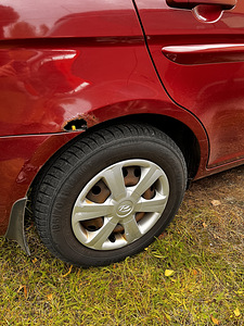 Hyundai Accent (10 фото из 12)