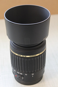 Продается объектив Tamron AF 55-200mm f/4-5.6 Di II LD Macro (4 фото из 4)
