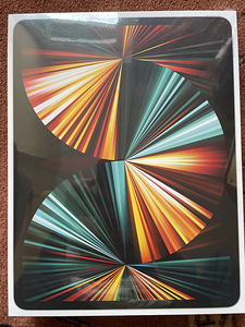 iPad Pro 12.9 (5 gen) 2021 wi-fi + cellular 128 gb (1 foto / 3)