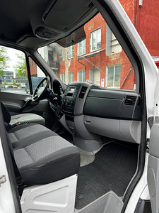 Volkswagen Crafter — valmis tööks! (3 foto / 7)