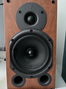 Wharfedale 9.0 kõlarid koos SONY võimendiga (2 foto / 2)