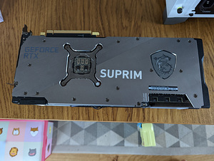 MSI GeForce RTX 3090 SUPRIM X 24GB (9 foto / 10)