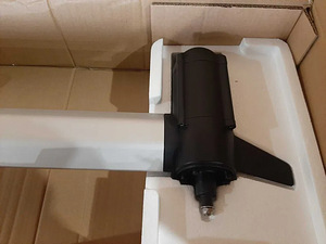 Haswing Ultima/3.0 110Lbs elektrimootor 20.3A akuga (8 foto / 8)