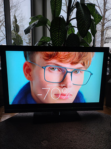 Телевизор SONY 40" (3 фото из 6)