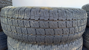 Продавать шины (2 фото из 3)