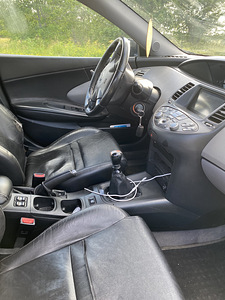 Nissan primera (7 foto / 10)