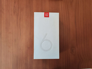 OnePlus 6T (3 foto / 4)