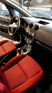 Mitsubishi colt (7 foto / 9)