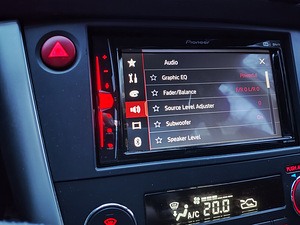 Auto raadio/multimeedia Pioneer DMH-A3300DAB 2DIN (9 foto / 10)