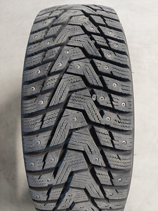 Шипованные шины Hankook (2 фото из 3)