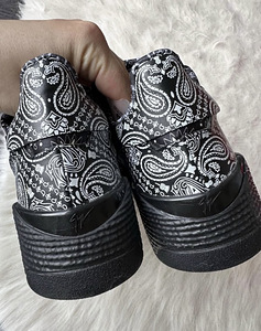Brändi Giuseppe Zanotti tossud (8 foto / 10)
