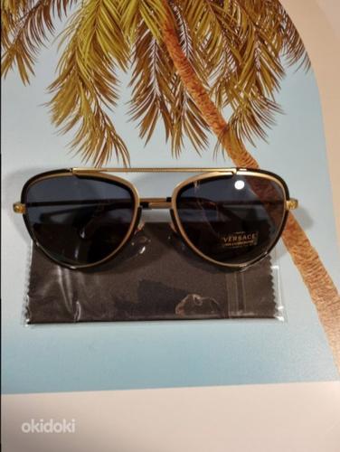 Солнцезащитные очки Versace (фото #5)