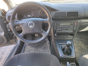 Продам VW Passat Variant 1,8, 92kW (7 фото из 11)