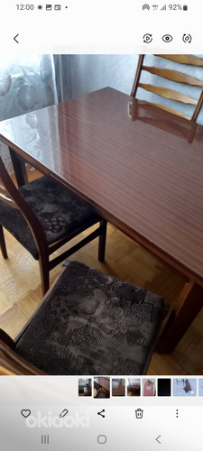 Стол лакированный