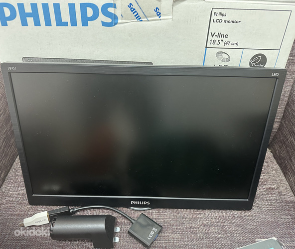 Philips 193V5L Monitor LCD LED 18,5" (фото #2)