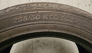 Marshal / Kumho MU12 235/50 R19 (4 foto / 4)