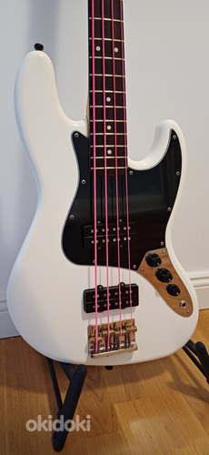 Fender Jazz basskitarr