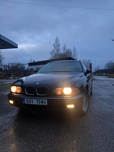 Е39 523i (1 фото из 4)