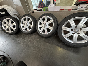 Veljed AUDI Q7 R18 (2 foto / 3)